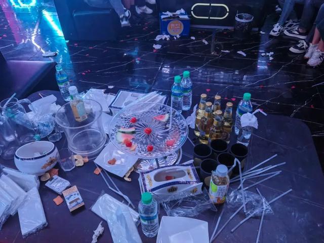 涉及多种毒品！19人被警方抓获！m6米乐注册生日聚会变“毒趴”还