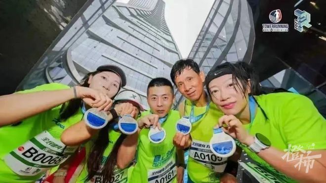 要几分钟？橙柿请你挑战自我米乐m6登录入口爬60层楼(图12)